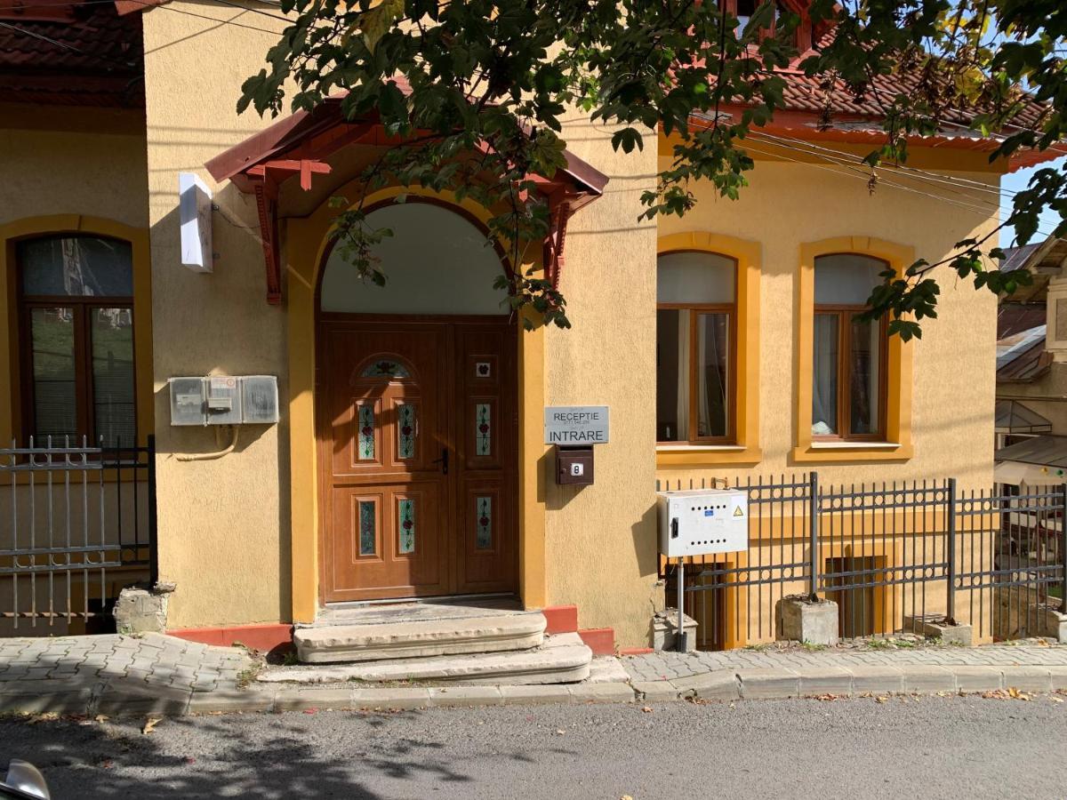 Hypnotic Villa Predeal Exterior photo